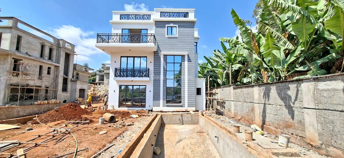 5 Bed Villa with En Suite at Lavington - 8