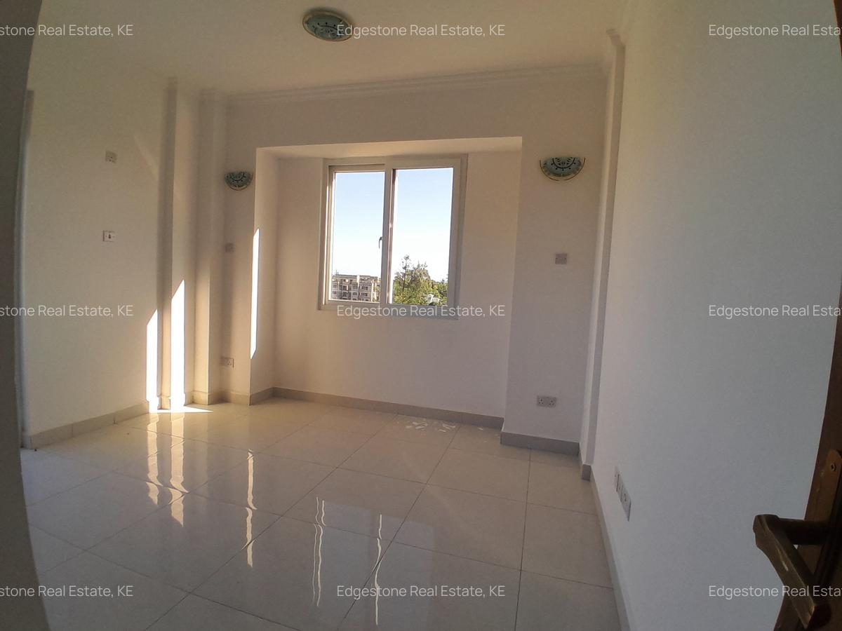 3 Bed Apartment with En Suite in Mtwapa - 12