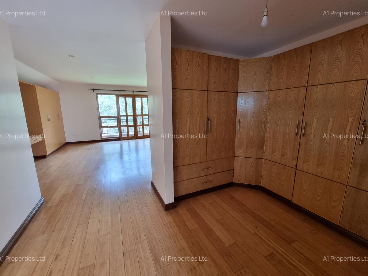 5 Bed Townhouse in Karen - 14