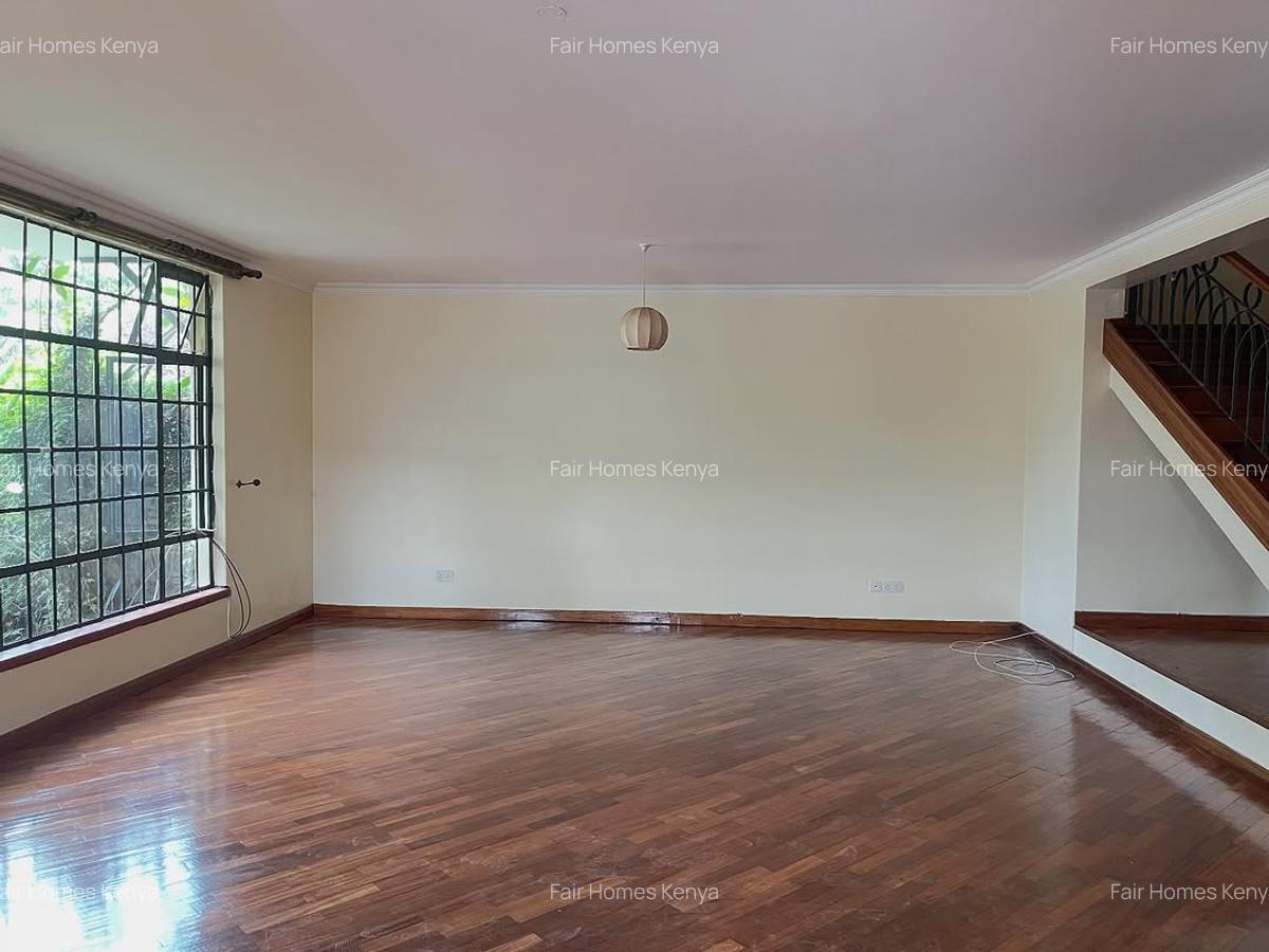 4 Bed Townhouse with En Suite at Lavington Green - 3