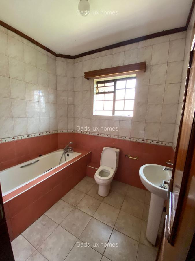 5 Bed Villa with En Suite at Runda - 4