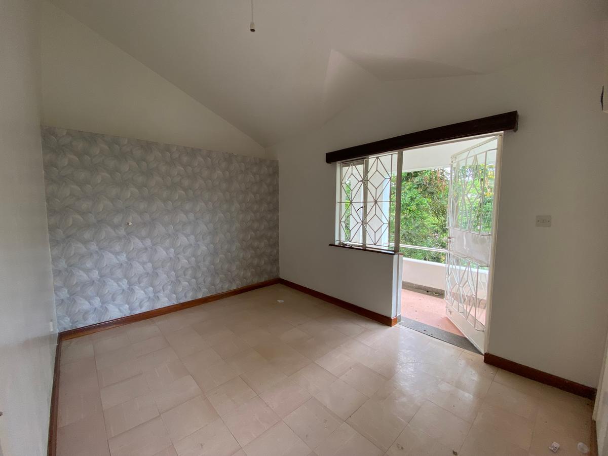 4 Bed Townhouse with En Suite in Nyari - 19