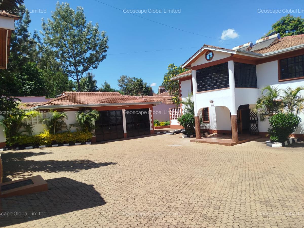 5 Bed House with En Suite in Gigiri - 9