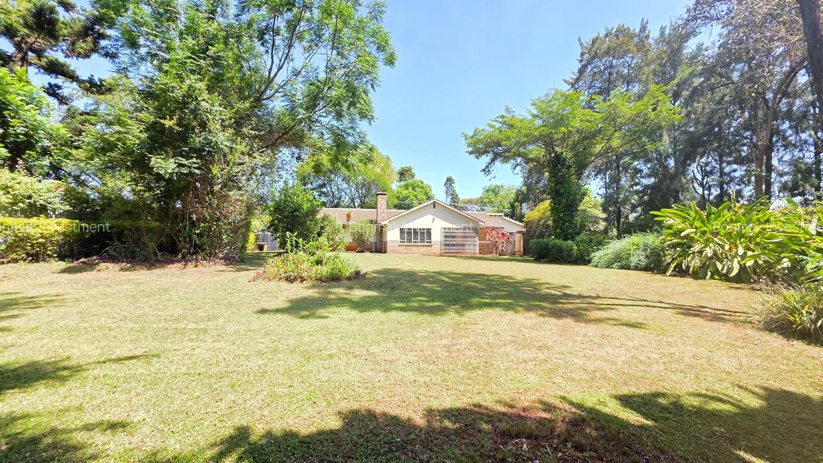 4 Bed House with En Suite at Old Runda - 3