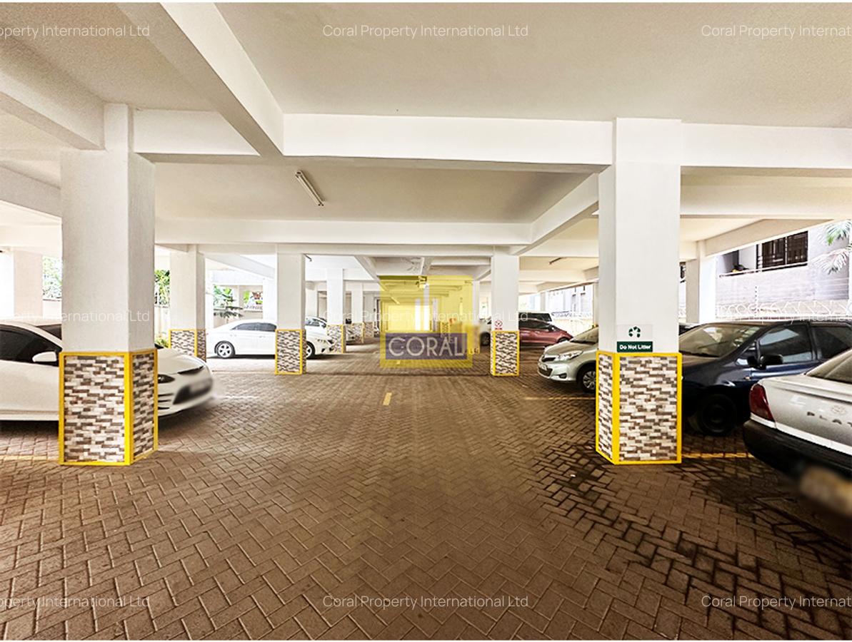 4 Bed Apartment in Parklands - 20