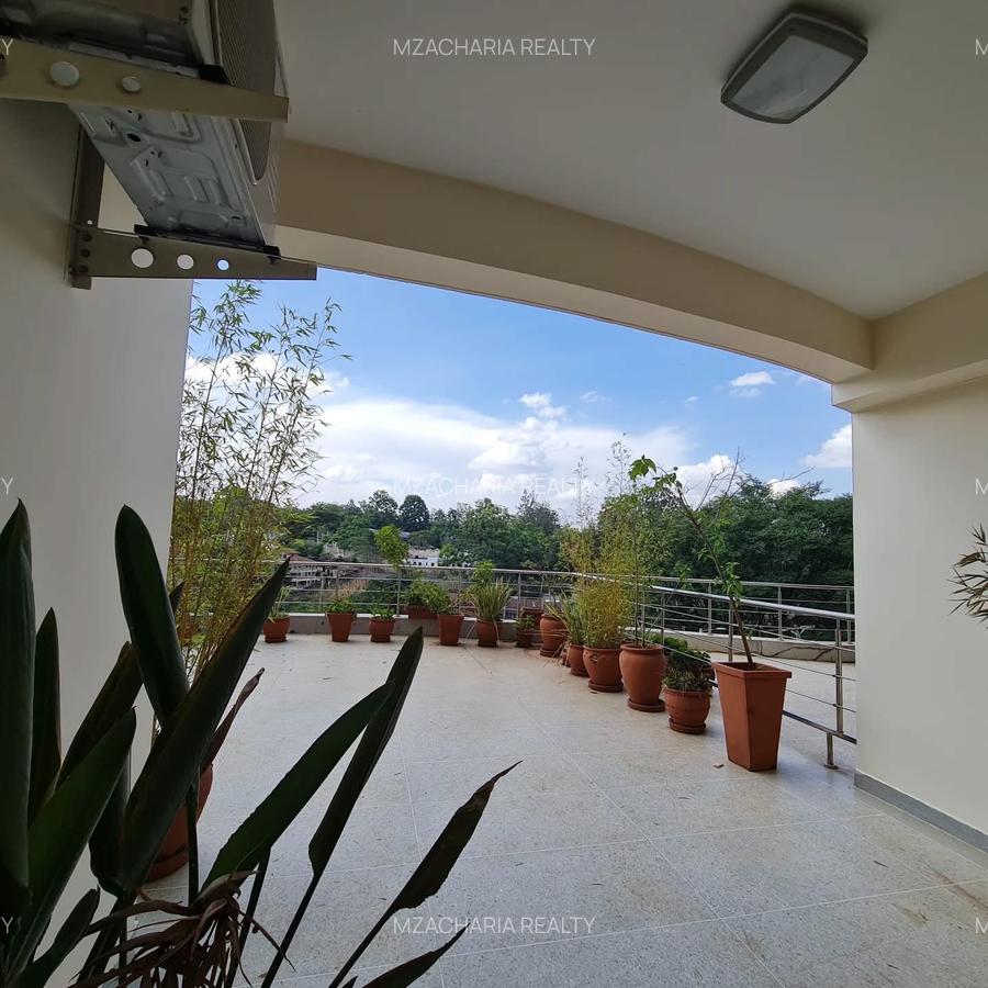 2 Bed Apartment with En Suite in Spring Valley - 1