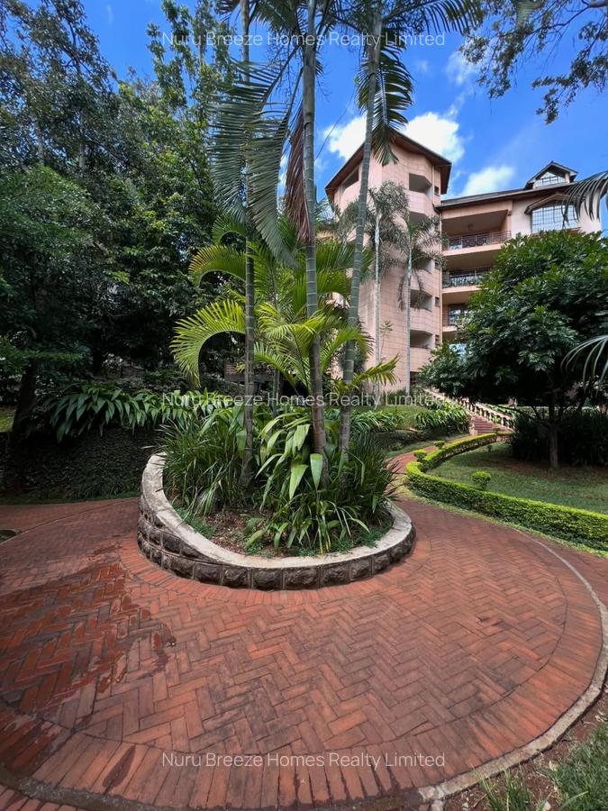 3 Bed Apartment with En Suite in Westlands Area - 19