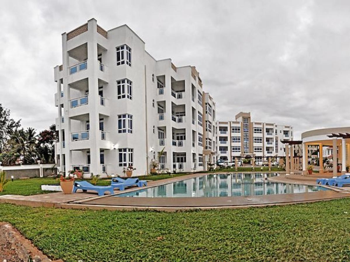 2 Bed Apartment with En Suite in Nyali Area - 3