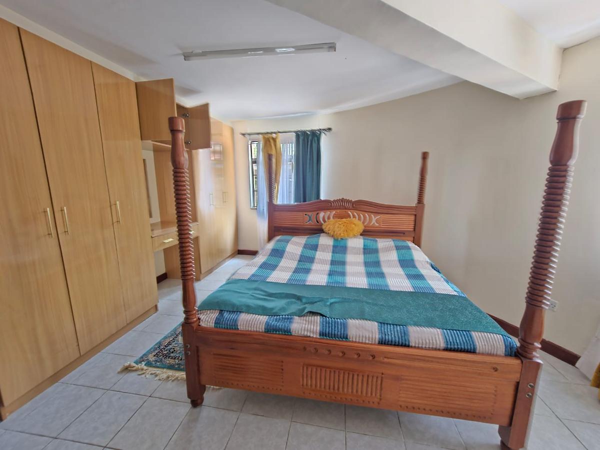 Furnished 2 Bed Apartment with En Suite in Runda - 6