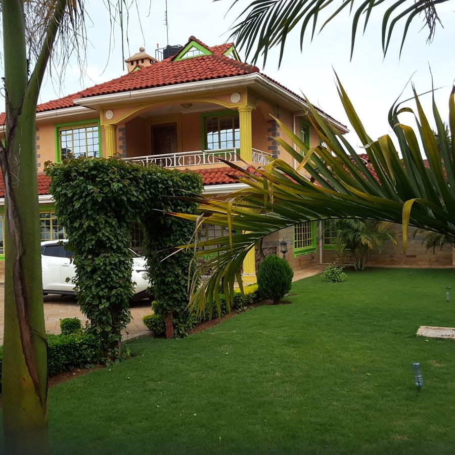 7 Bed House with En Suite at Runda Evergreen - 2