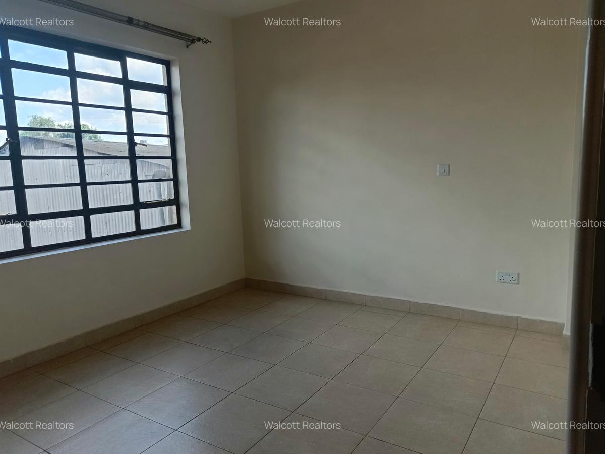 2 Bed Apartment with En Suite in Naivasha Road - 15