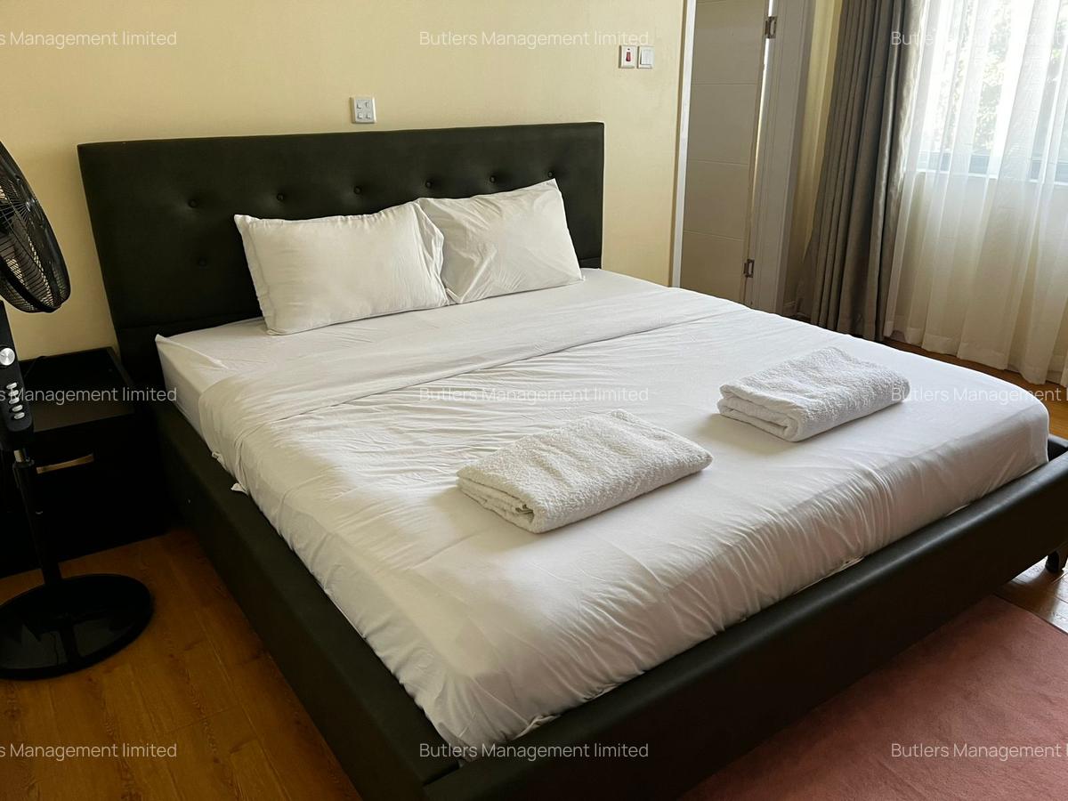 Serviced 3 Bed Apartment with En Suite in Brookside - 15