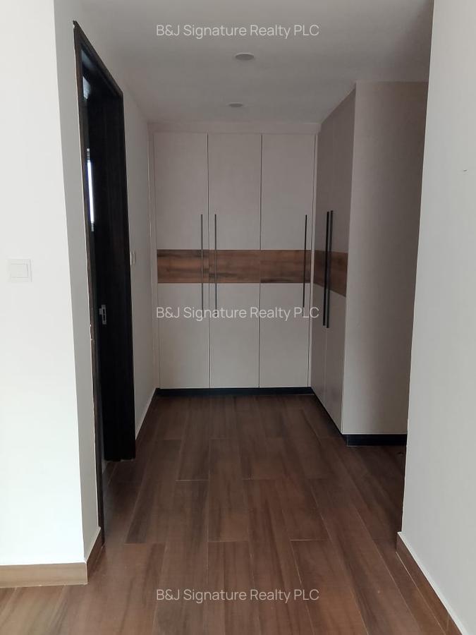 2 Bed Apartment with En Suite in General Mathenge - 3