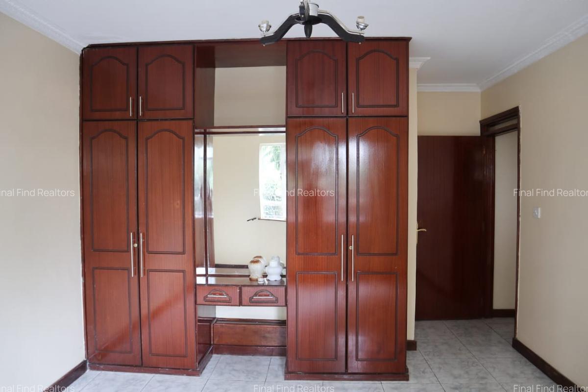 3 Bed Apartment with Backup Generator in Westlands Area - 10