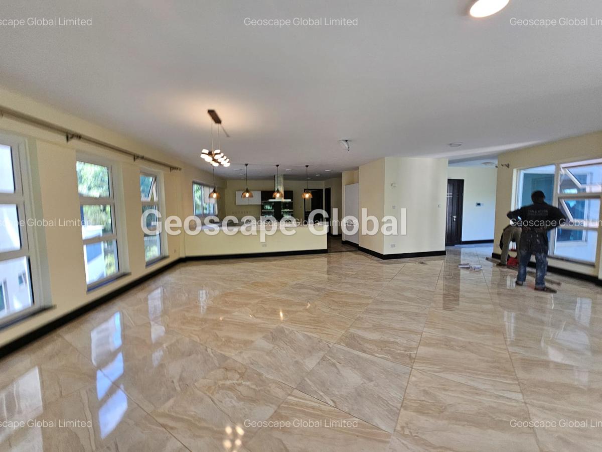 4 Bed Apartment with En Suite in General Mathenge - 9