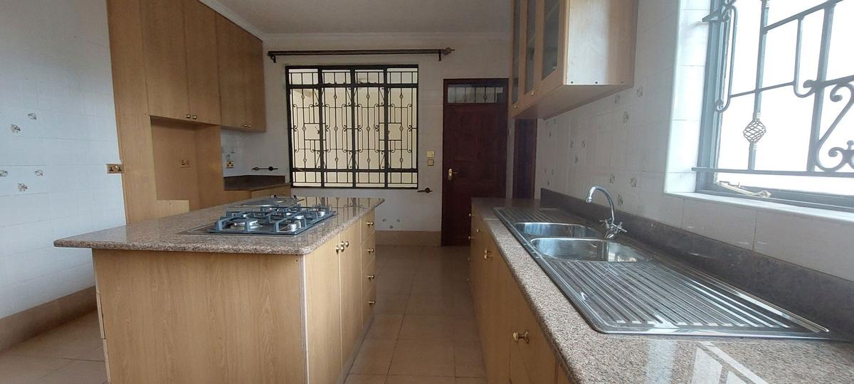 4 Bed Apartment with En Suite in Kileleshwa - 2