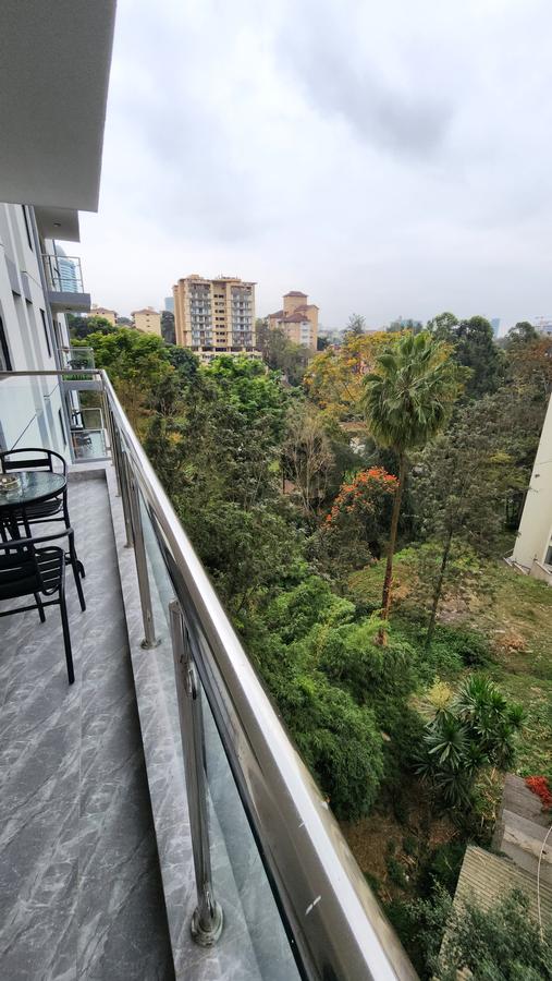 2 Bed Apartment with En Suite in Riverside - 8