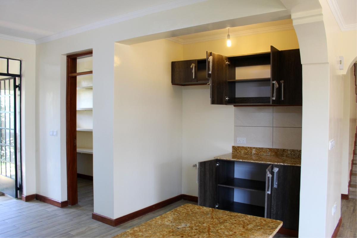 5 Bed Townhouse with En Suite in Ruiru - 9