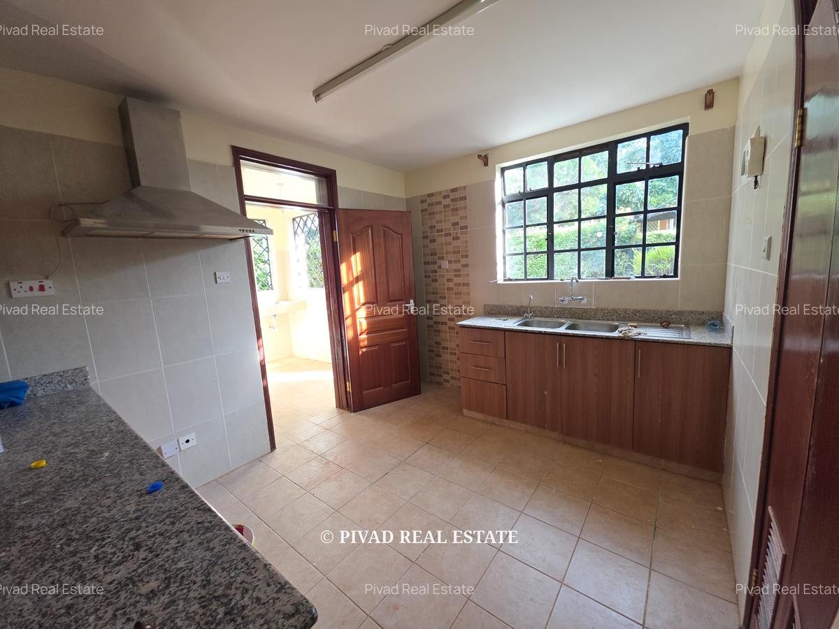 4 Bed Townhouse with Swimming Pool in Kiambu Road - 8