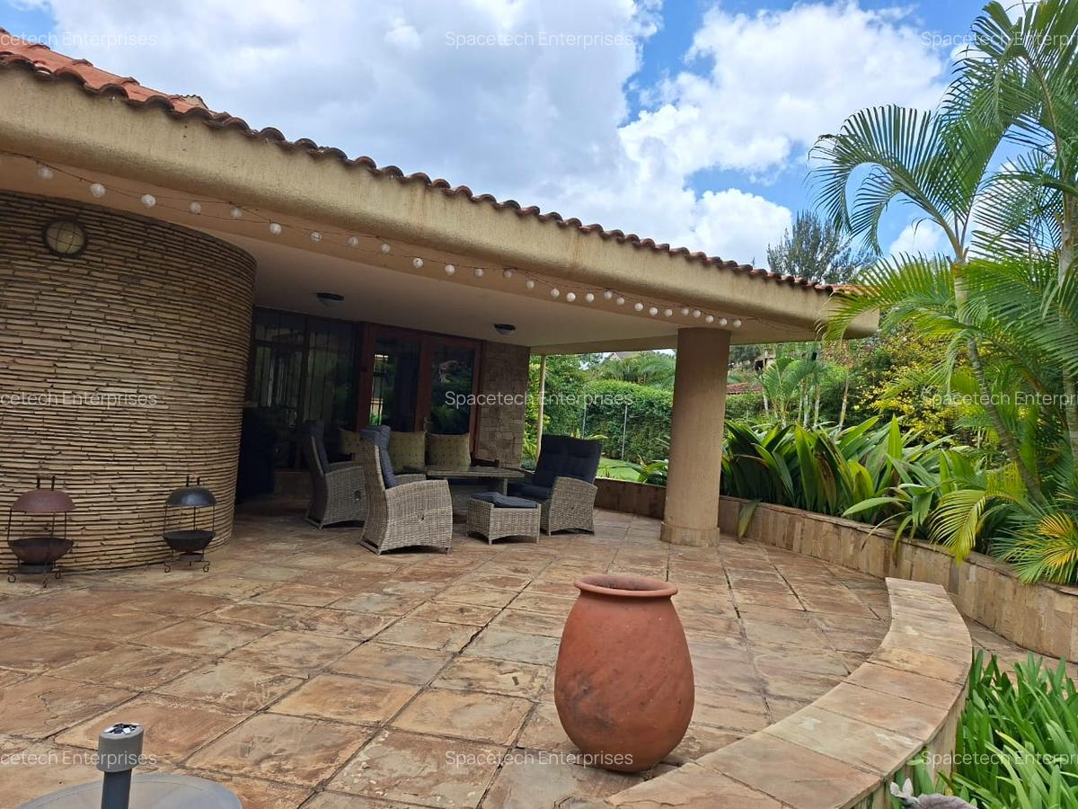 5 Bed House with En Suite in Runda - 3