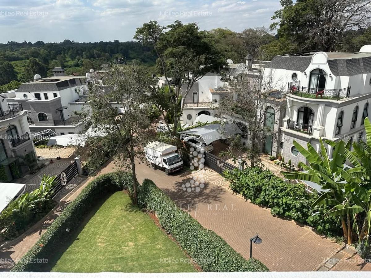 5 Bed Villa with En Suite in Loresho - 2