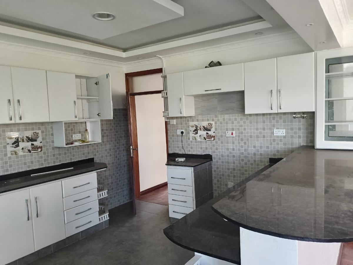 4 Bed House with En Suite at Runda - 11