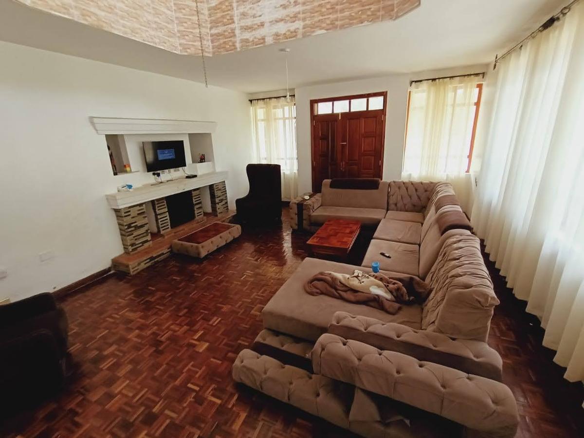 7 Bed House with En Suite in Karen - 12