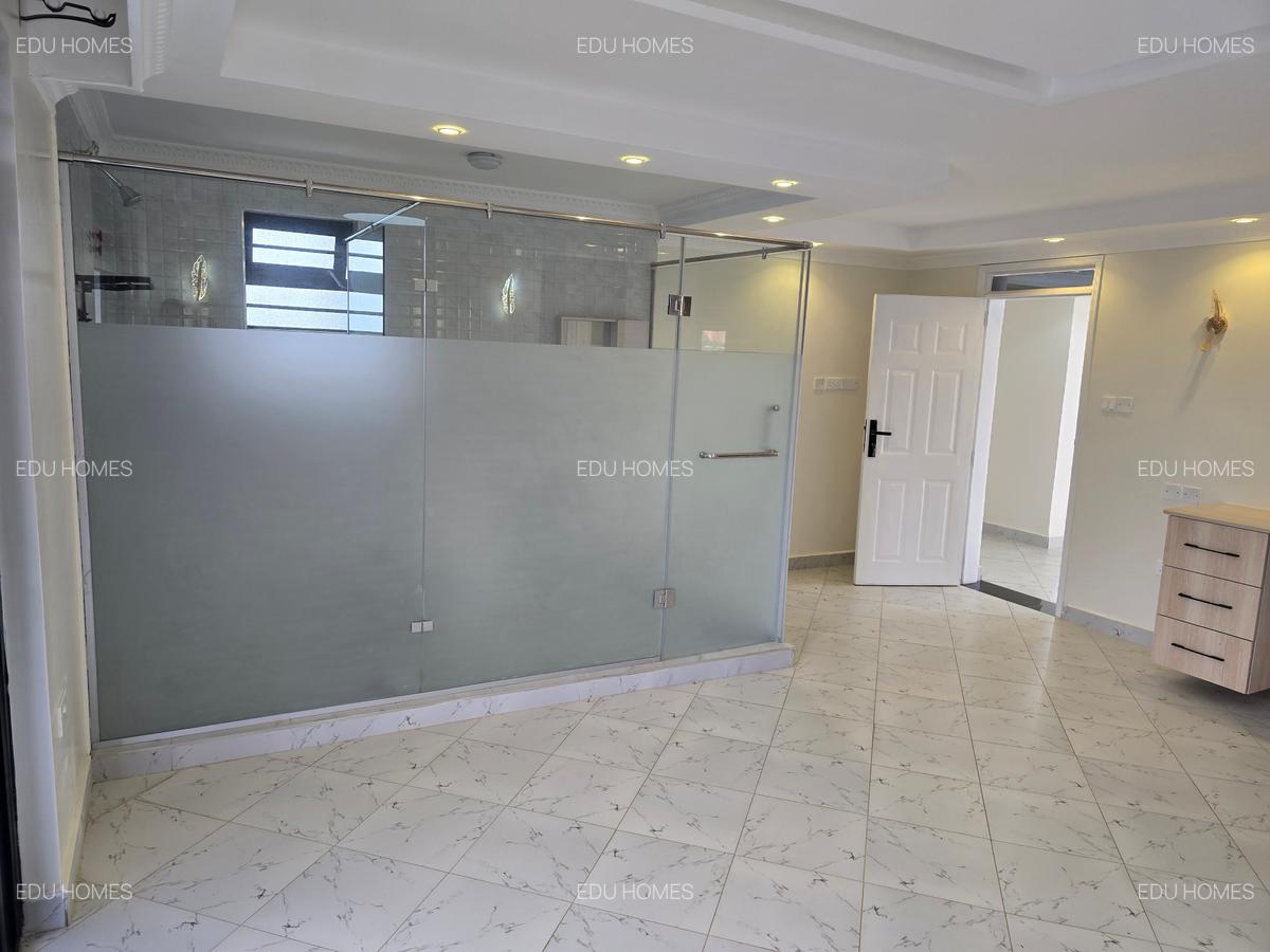 4 Bed House with En Suite at Thikaroad - 19