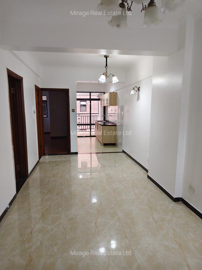 1 Bed Apartment with Staff Quarters in Kilimani - 11