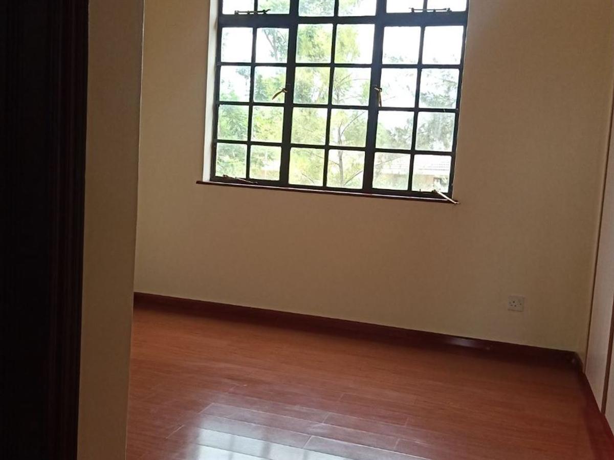 2 Bed Apartment with En Suite at Fourways Junction Estate - 5