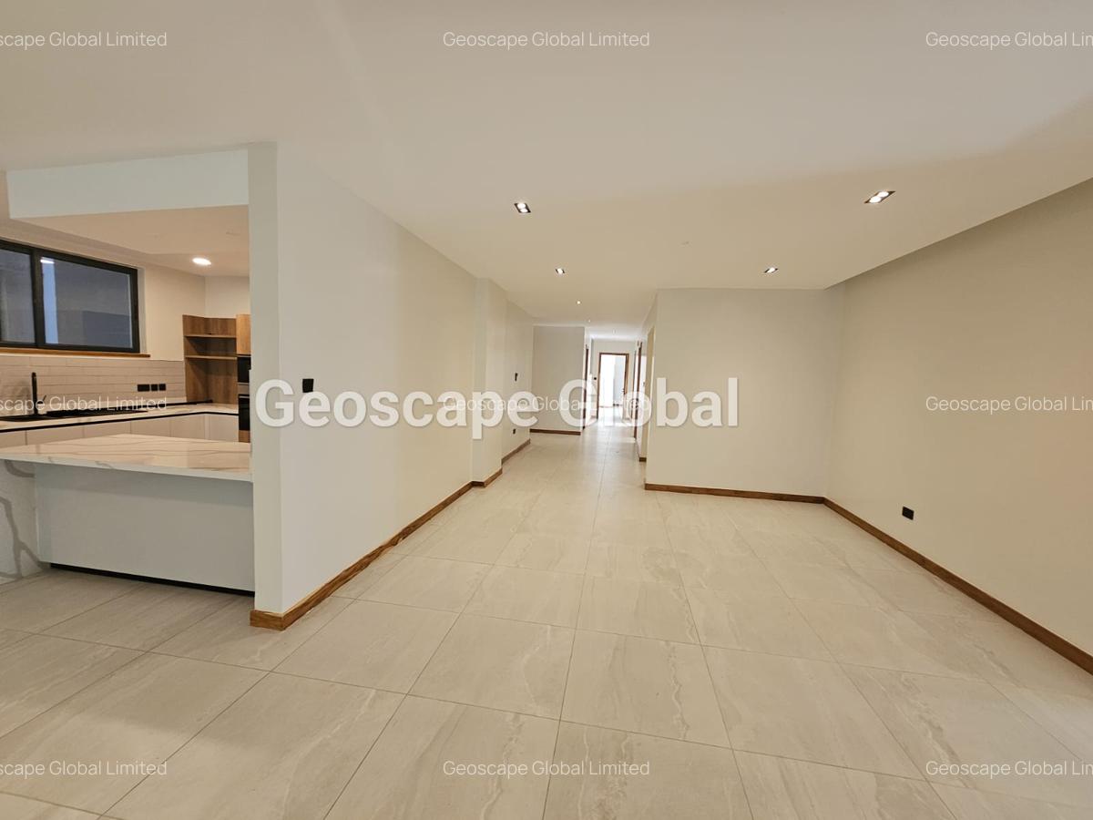 4 Bed Apartment with En Suite in Westlands Area - 4