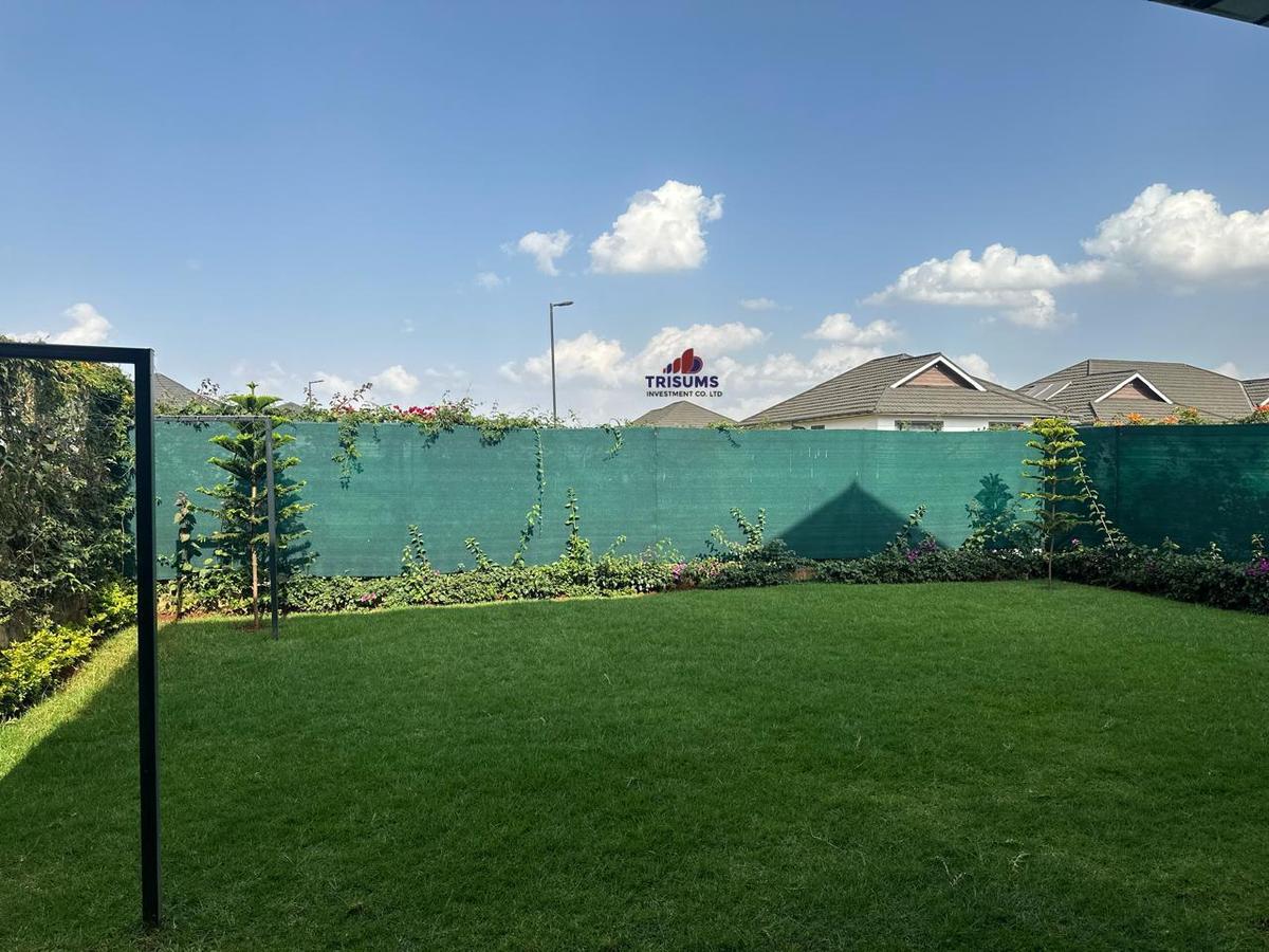 3 Bed Townhouse with En Suite at Kiambu - 12