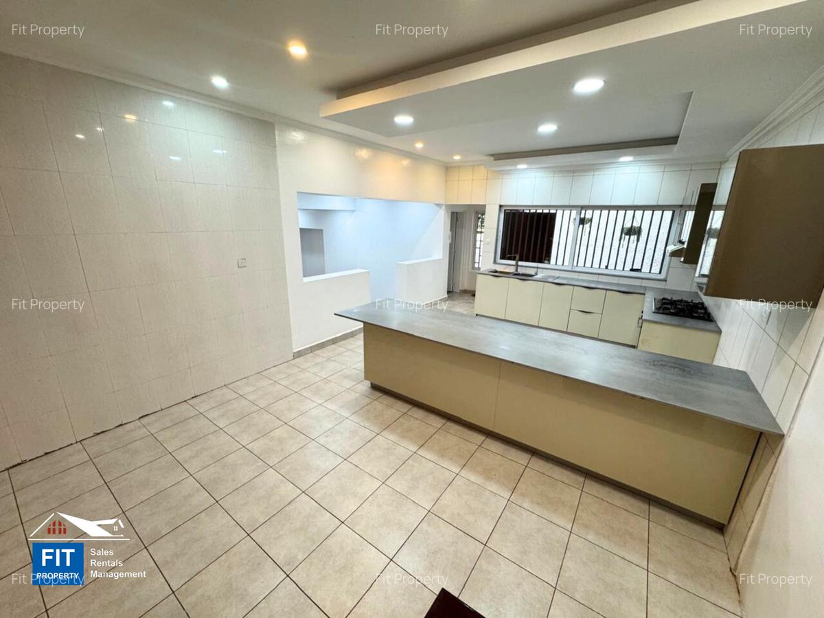 4 Bed Villa with En Suite in Muthaiga - 9