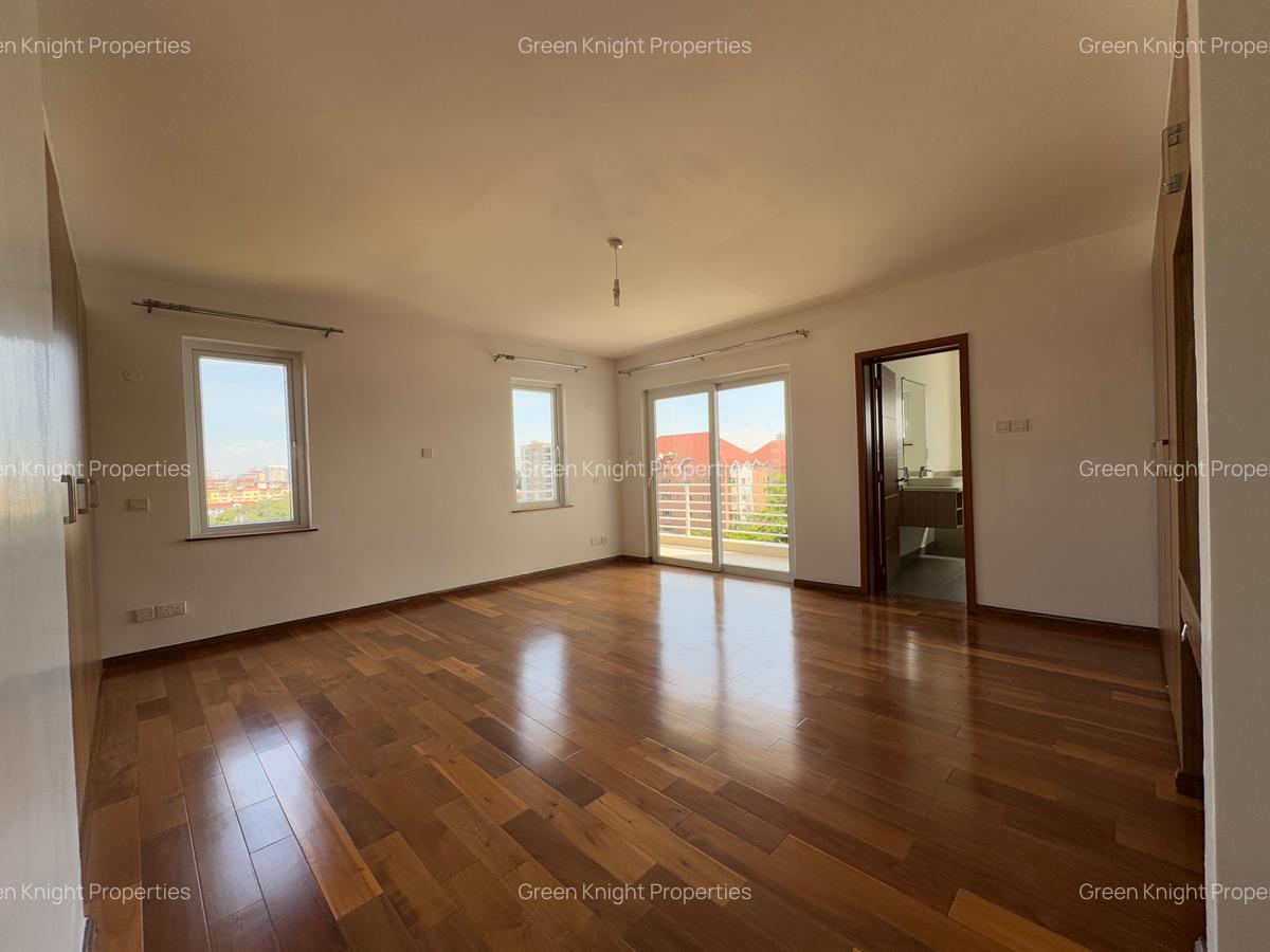 Serviced 3 Bed Apartment with En Suite in Kilimani - 18