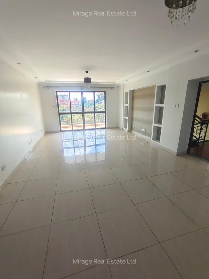 4 Bed Apartment with En Suite in Lavington - 20
