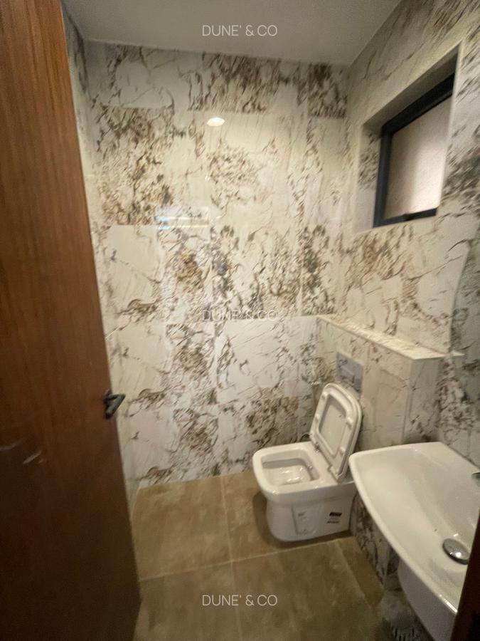 2 Bed Apartment with En Suite in Westlands Area - 9