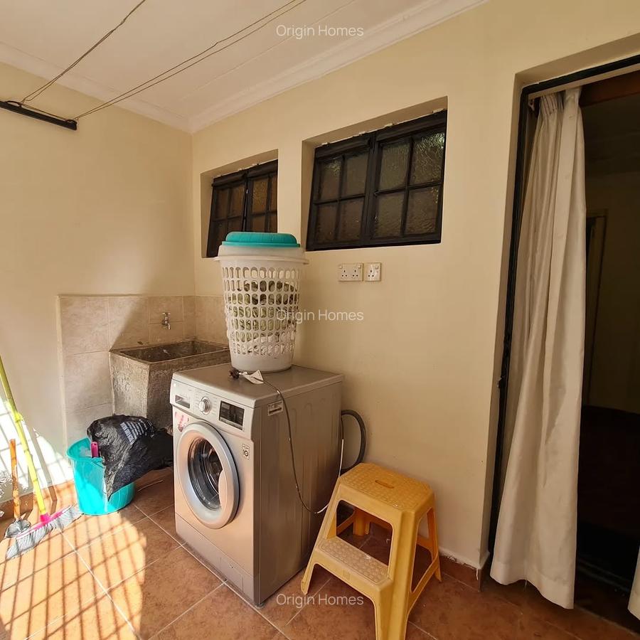 Furnished 1 Bed Apartment with En Suite at Kilimani - 5