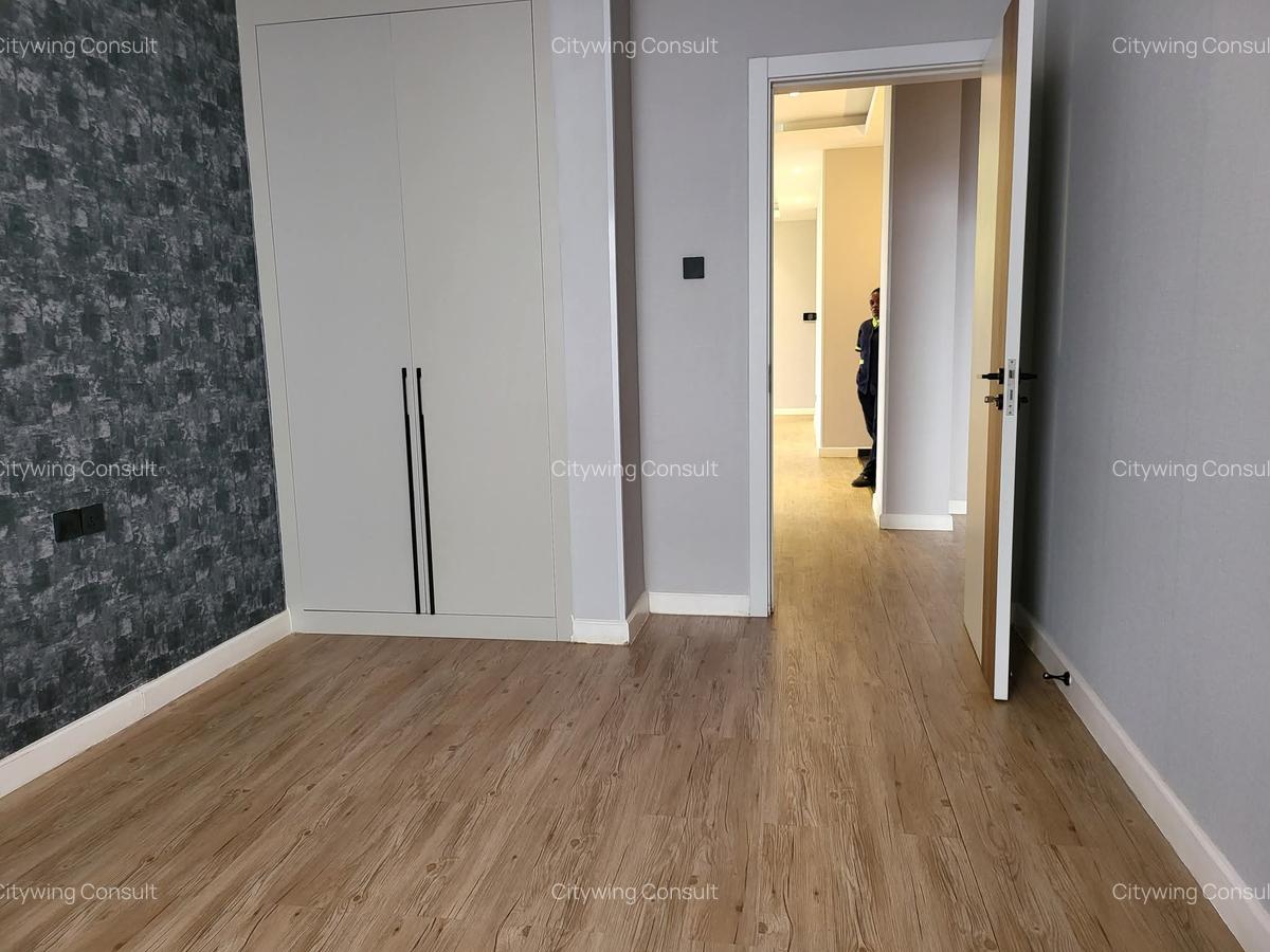 3 Bed Apartment with En Suite at Westlands - 10