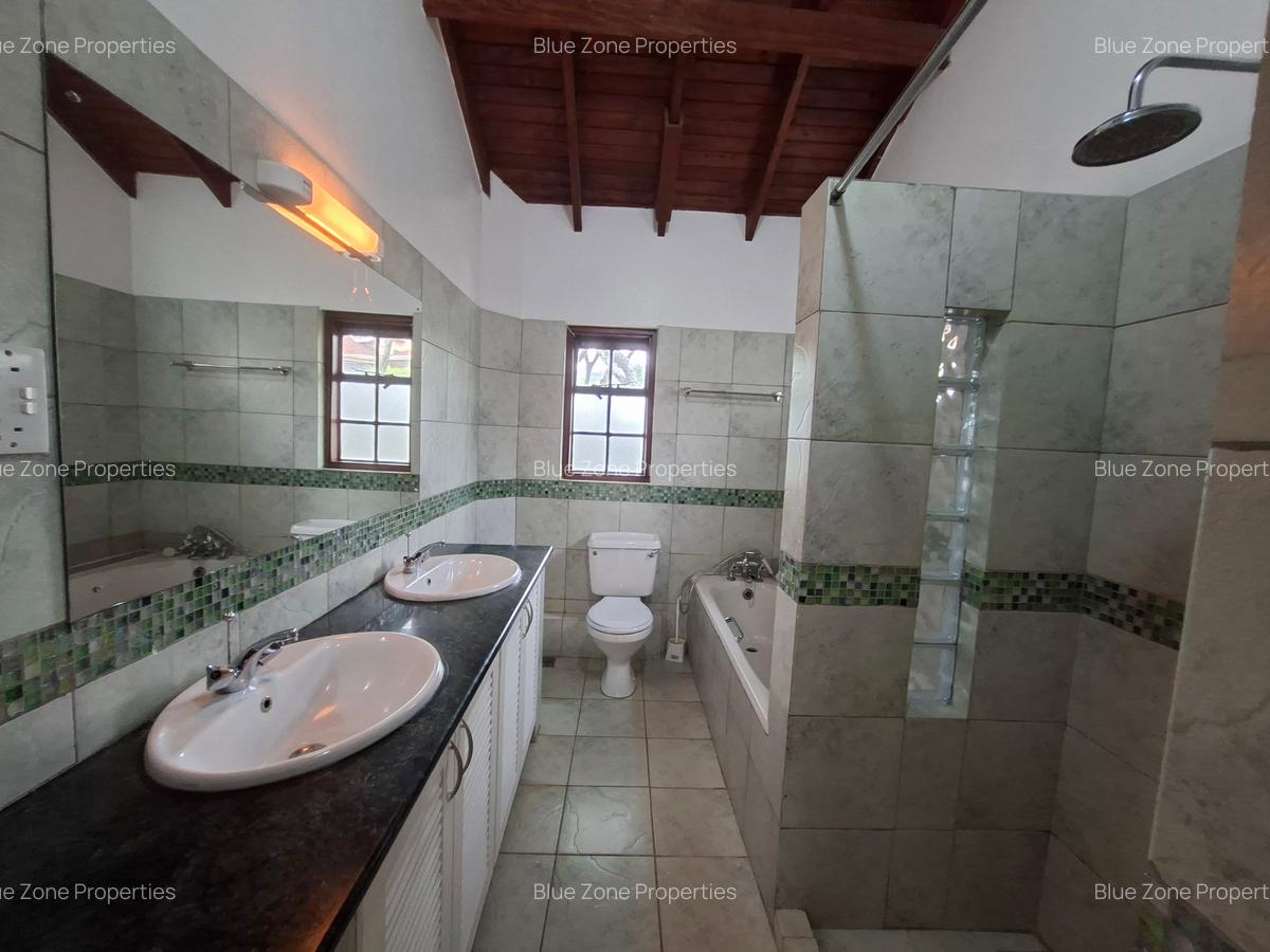 3 Bed Townhouse with En Suite at Off Ruaka Rd - 19