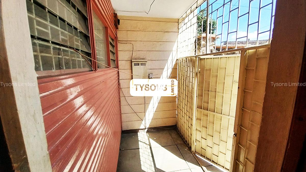 3 Bed House in Buruburu - 2