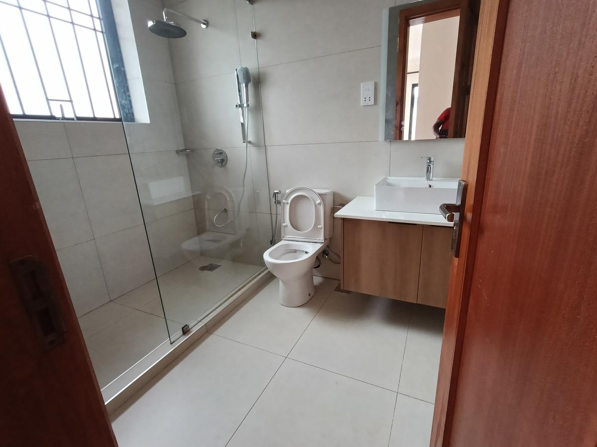 5 Bed Townhouse with En Suite at Kibagare Way - 19