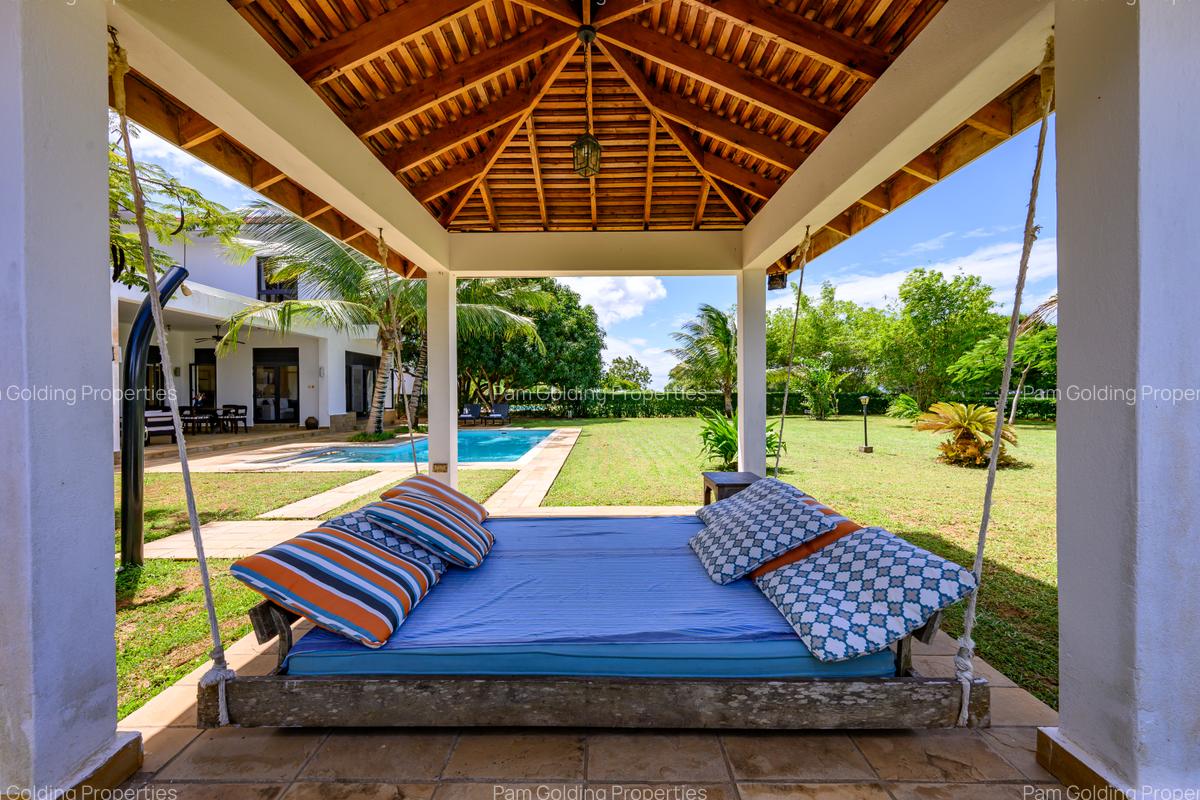 3 Bed House with En Suite at Kilifi Creek - 1