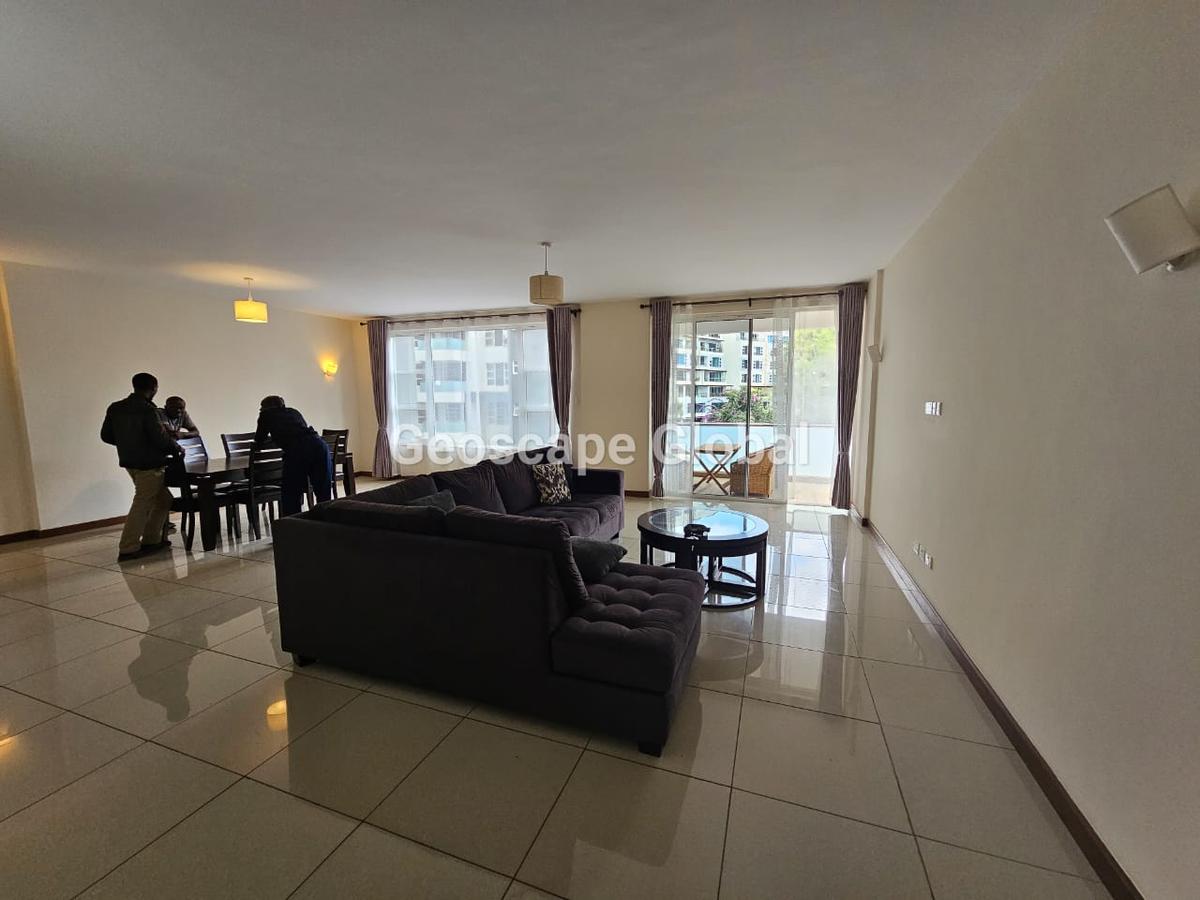 3 Bed Apartment with En Suite in Westlands Area - 19