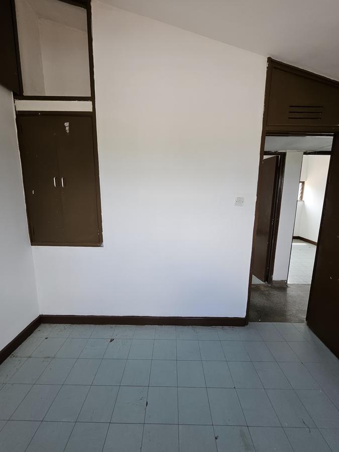 4 Bed House with Borehole in Buruburu - 2