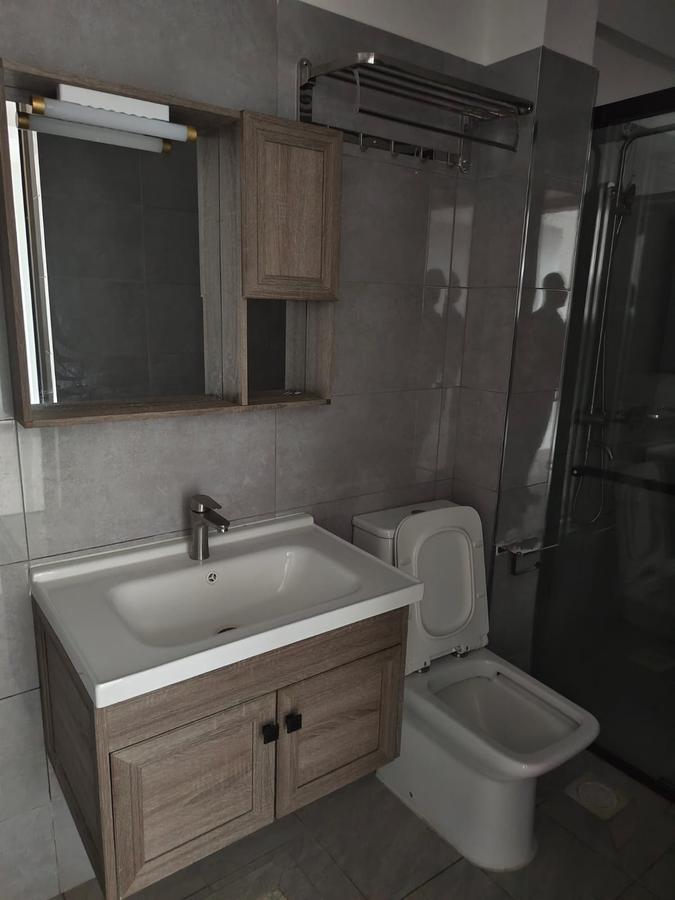 1 Bed Apartment with Gym in Kileleshwa - 2
