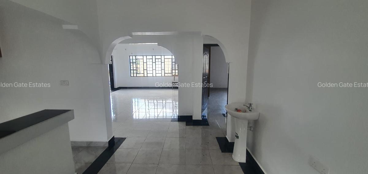 4 Bed House with En Suite in Ongata Rongai - 3