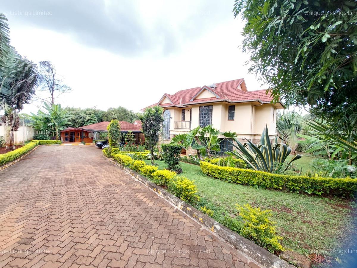 4 Bed House with En Suite in Runda - 2