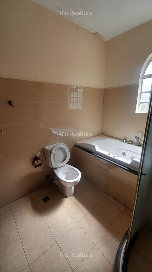 4 Bed Townhouse with En Suite at Miotoni - 11