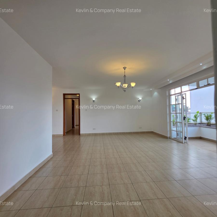3 Bed Apartment with En Suite in Lavington - 2