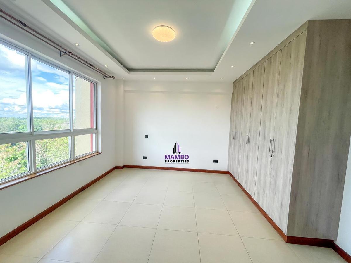 4 Bed Apartment with En Suite at General Mathenge - 14